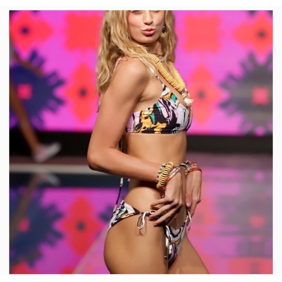 Maaji Reversible String Bikini Set - Picture 12 of 16